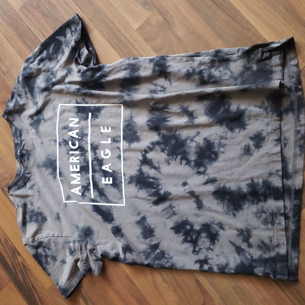 American Eagle Camo Grey Shirt